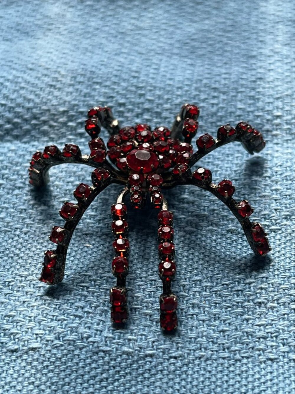 Vintage 1950-60's Czech/Austrian Garnet Glass Costume Jewelry Spider Brooch